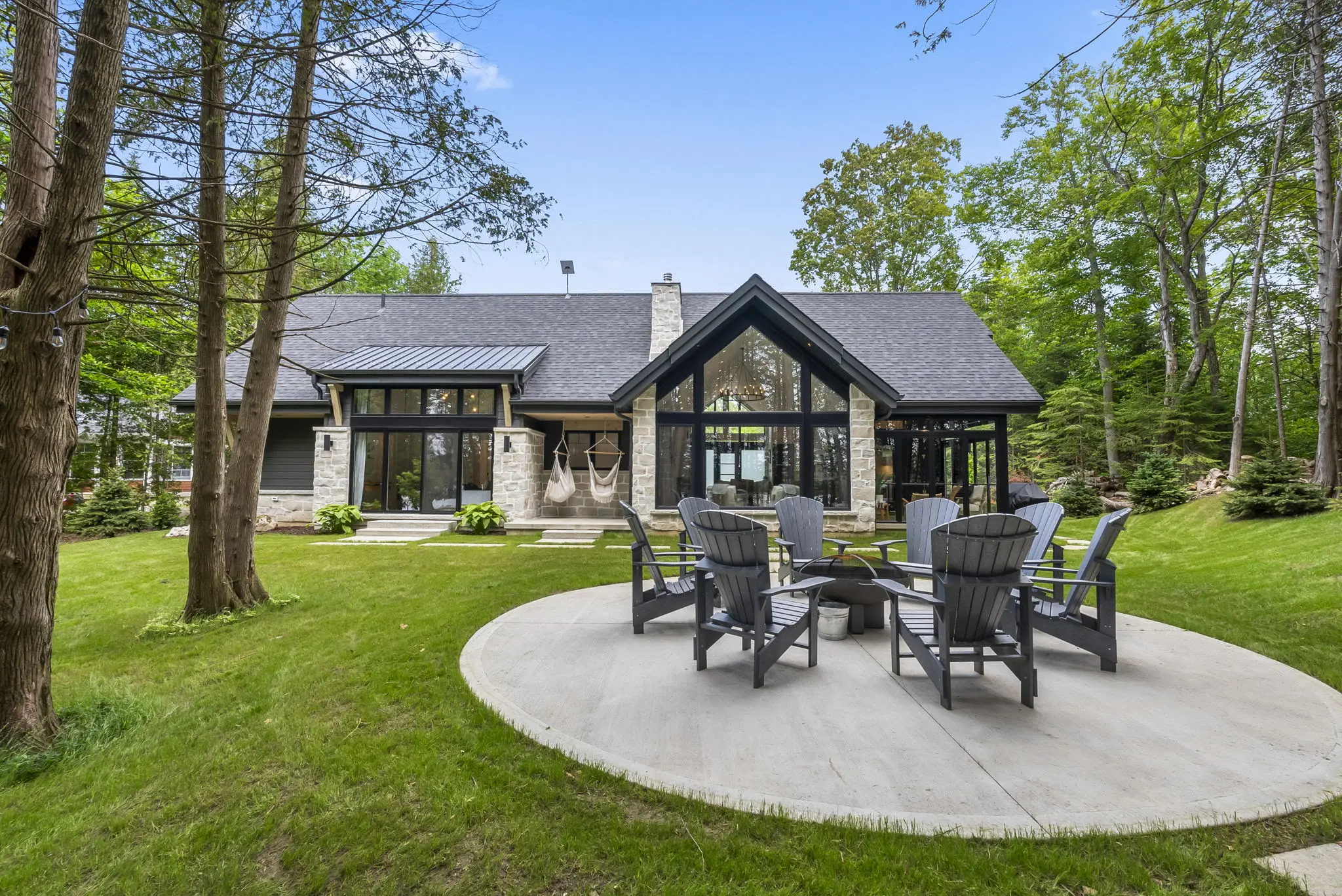 Mont Blanc Natural Stone Veneer White Mortar Outdoor Living