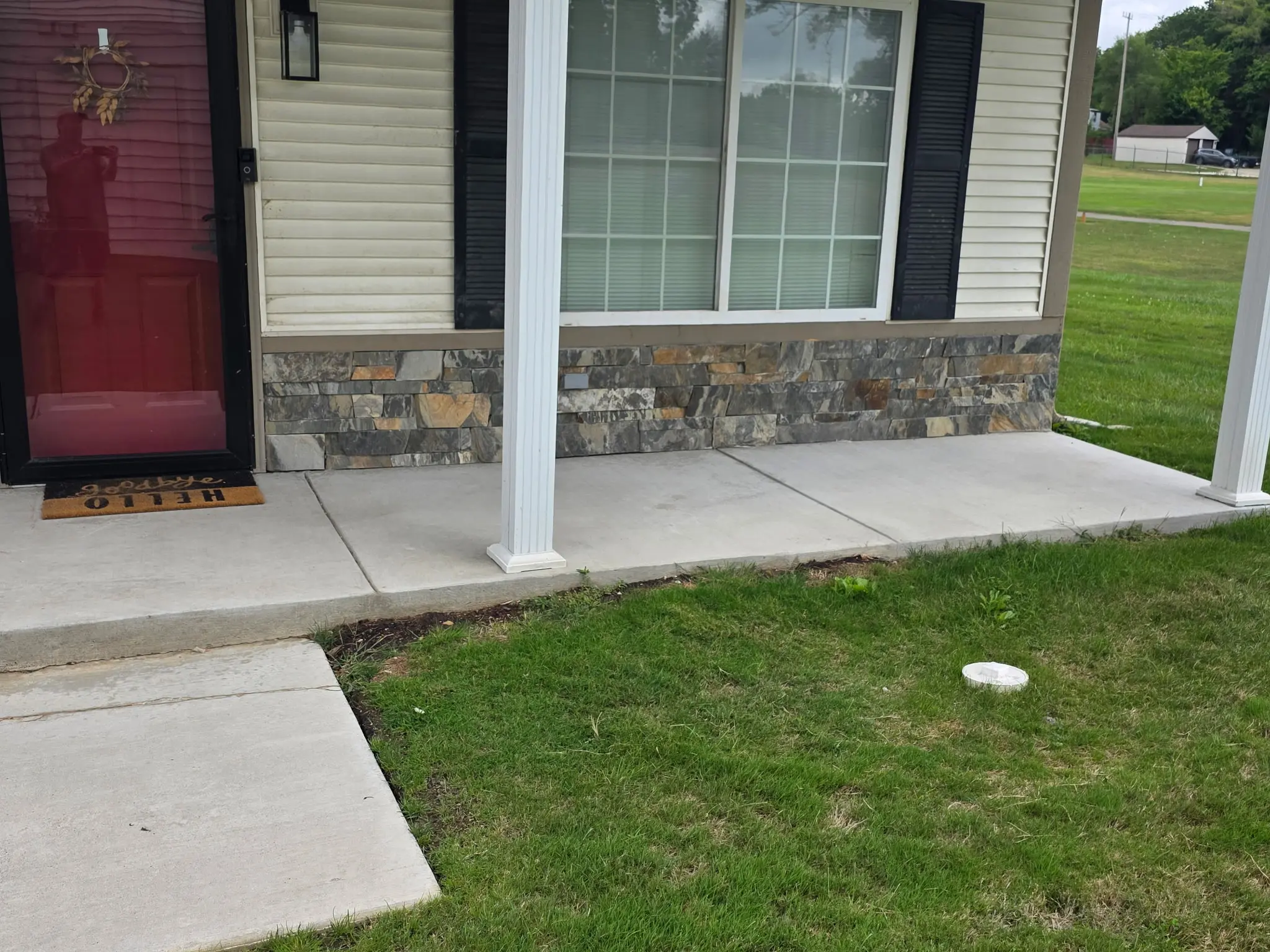 Coventry Real Thin Stone Veneer Wainscoting